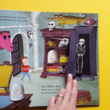 Au secours ! Un fantôme farceur