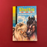 Sheltie et le poney abandonné