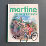 Martine fait de la bicyclette