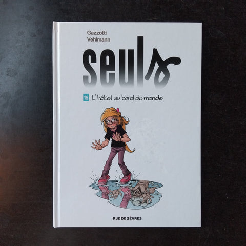 Seuls. 15. L'hôtel au bord du monde