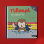 T'choupi va à la piscine