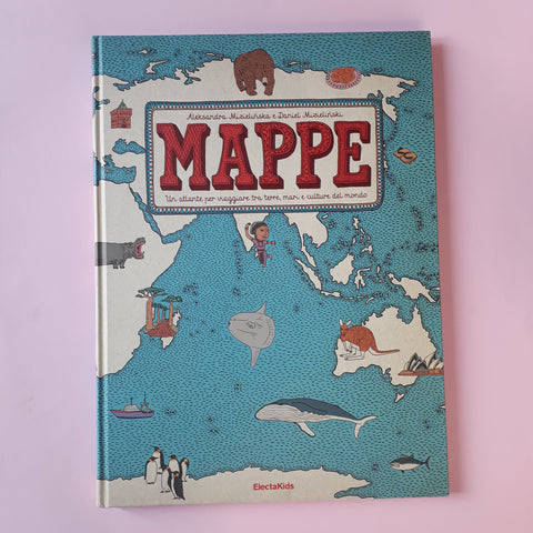 Mappa: un Atlantideo in viaggio attraverso la terra, sposato con la cultura del mondo